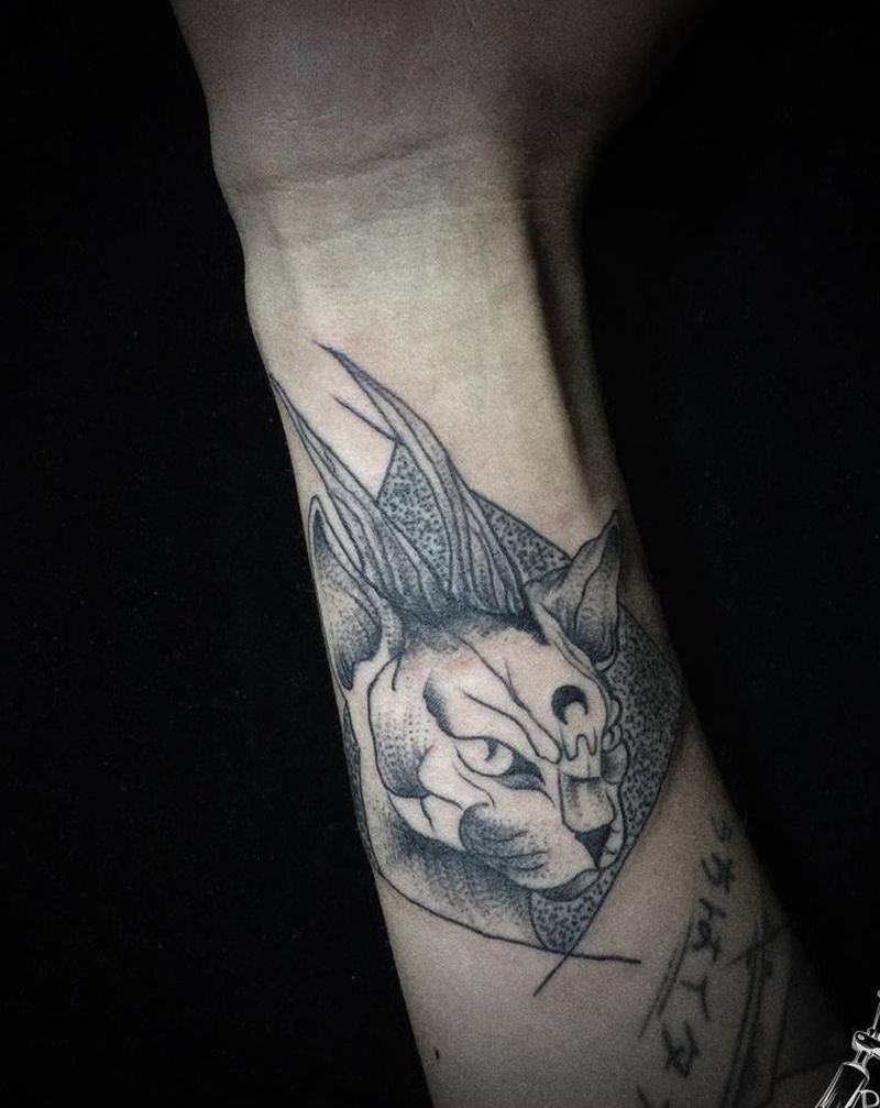 点刺纹身图片_手臂腿部点刺几何纹身图案