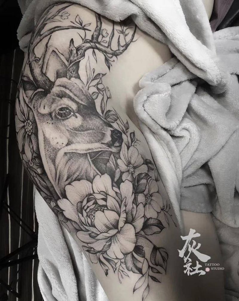 腿花纹身图片_腿部点刺腿花纹身图案