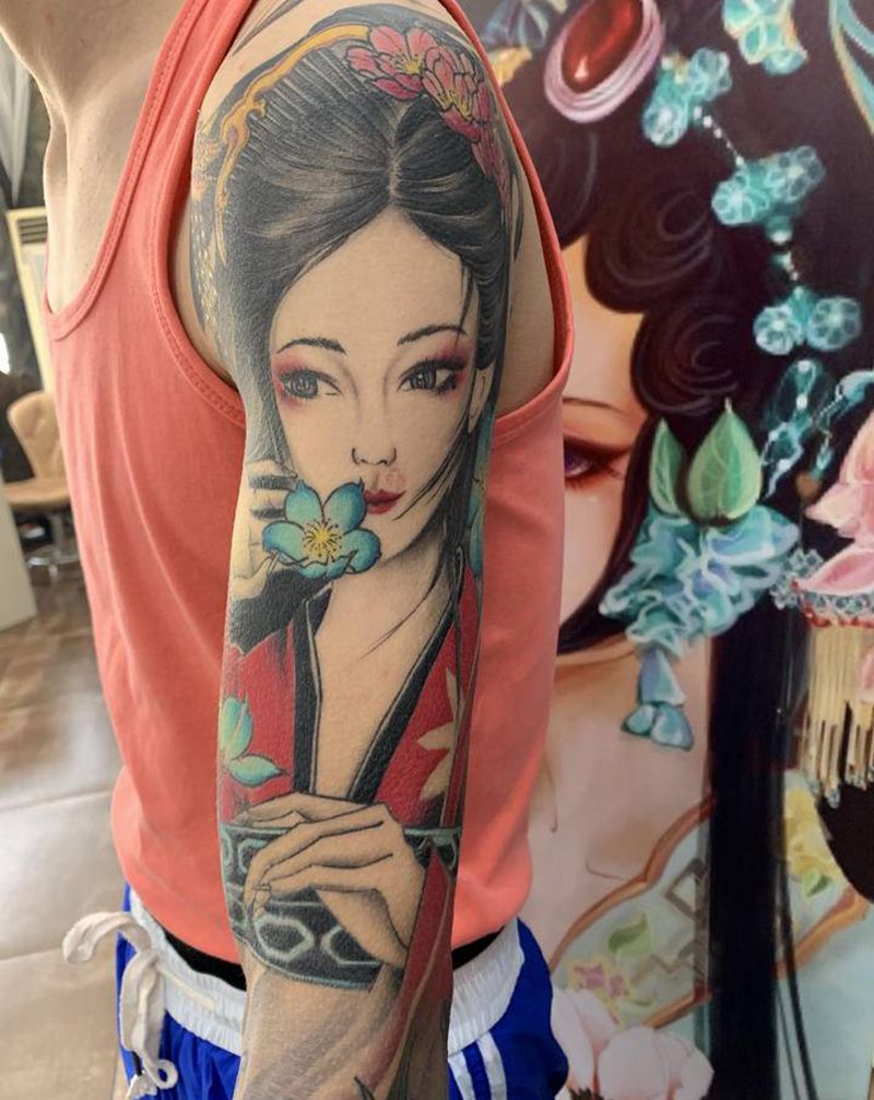 艺伎花臂纹身图片_手臂新传统纹身图案