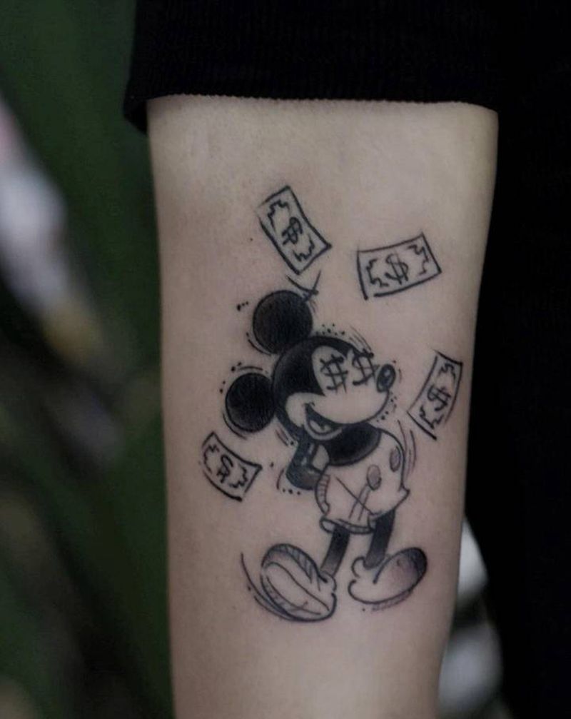 米奇纹身图片_手臂腿部New SchoolOld School动漫纹身图案