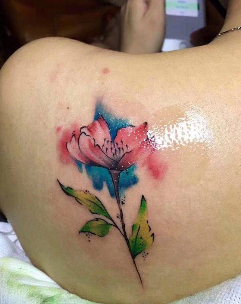 水彩纹身图片_肩部水彩纹身图案