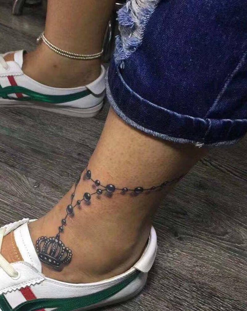 脚链纹身图片_脚部欧美写实纹身图案