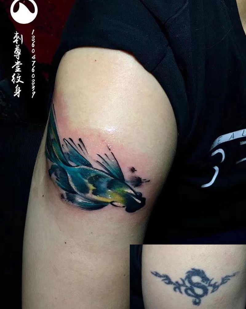 遮盖纹身图片_手臂水彩水墨纹身图案