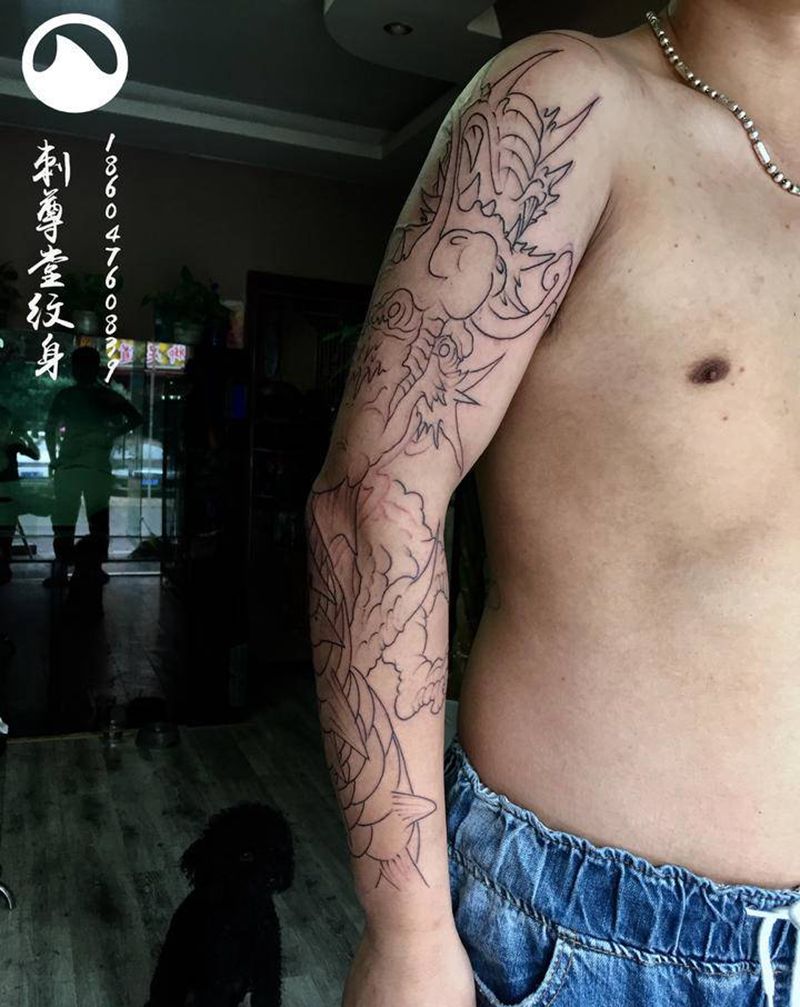 龙 -线条纹身图片_手臂新传统纹身图案