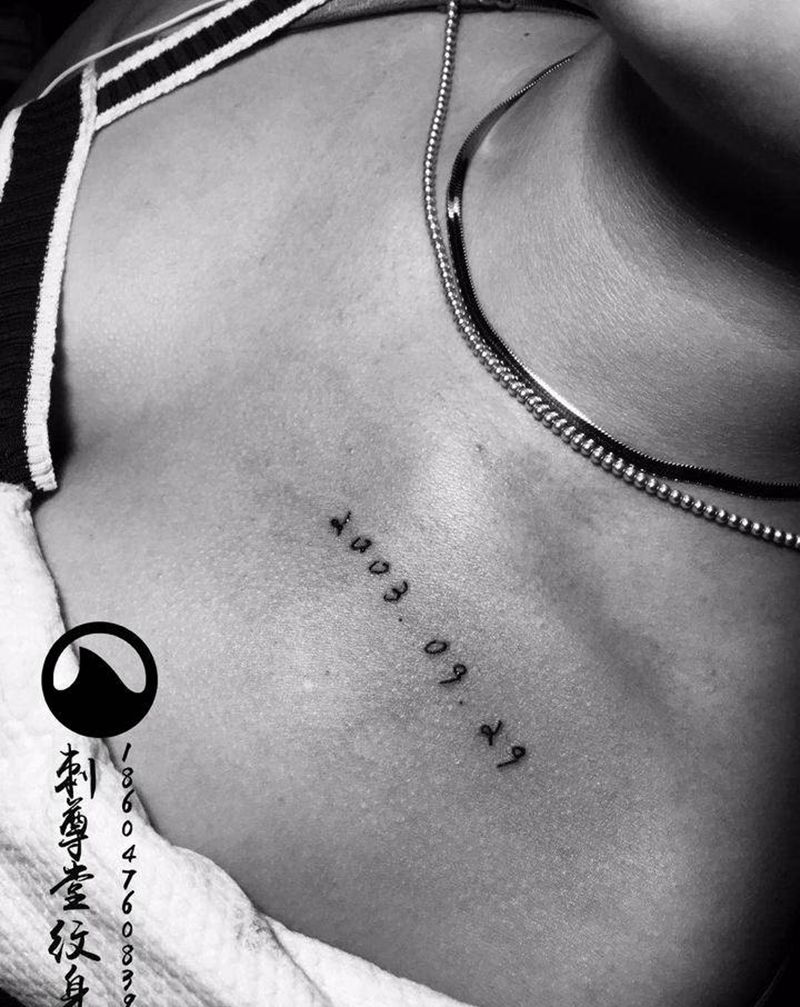 数字纹身图片_胸部清新纹身图案