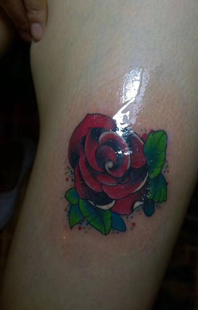 疤痕遮盖纹身图片_腿部New School水彩纹身图案