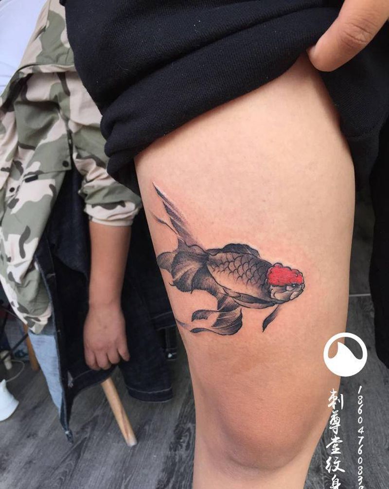 刺尊堂纹身-金鱼纹身图片_腿部新传统纹身图案