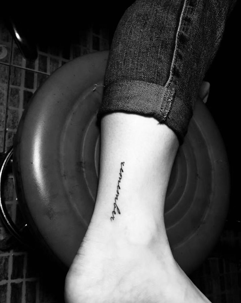 刺尊堂纹身-字母纹身图片_腿部花体字纹身图案