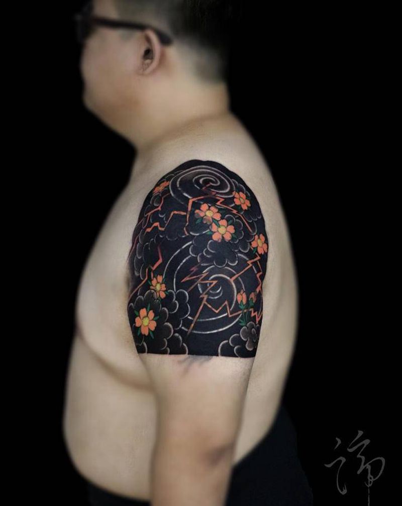 日式半甲纹身图片_手臂老传统遮盖纹身图案