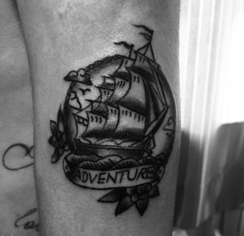 school纹身图片_手臂纹身图案