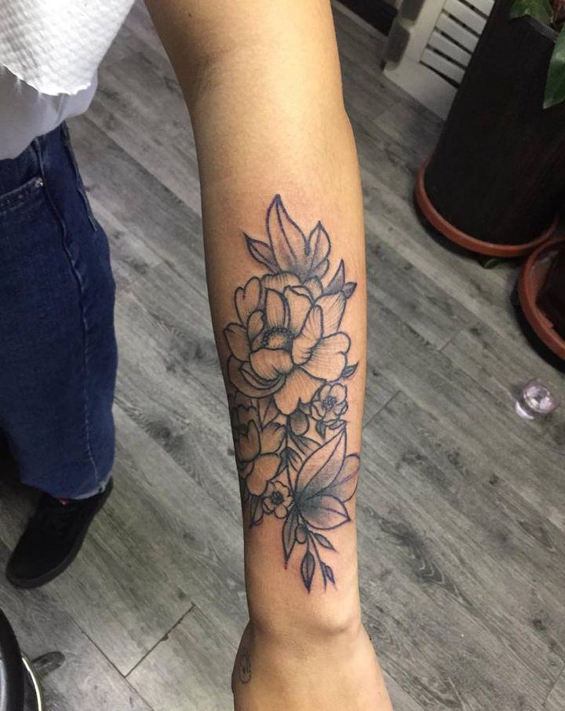 赤峰刺尊堂-素花纹身图片_手臂几何纹身图案