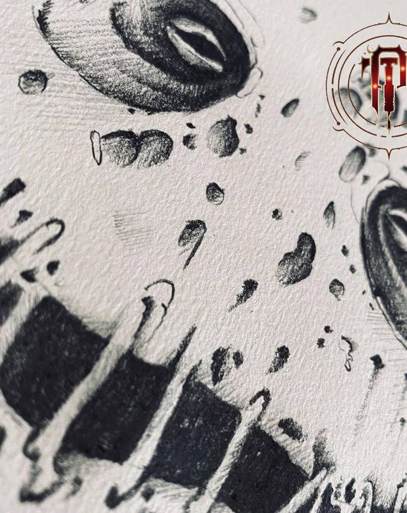 微笑纹身图片_肩部手臂新传统微笑纹身图案