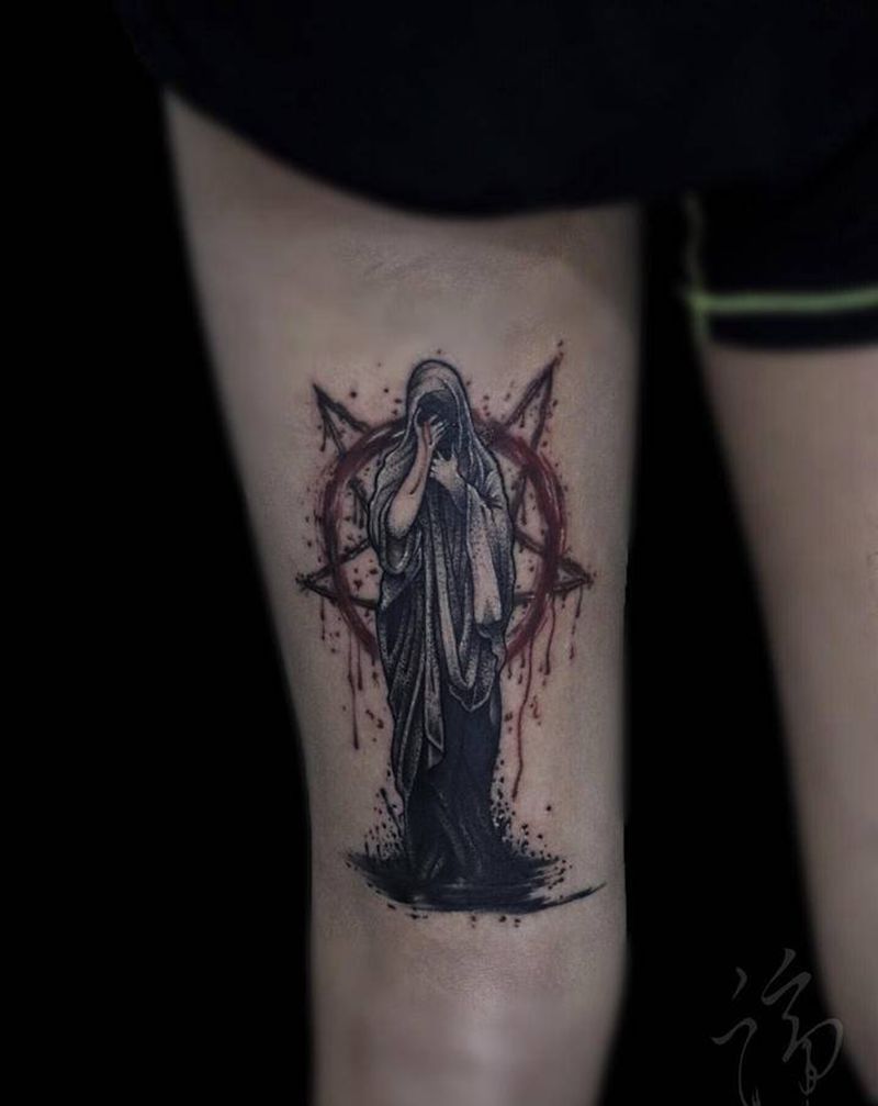 圣母玛利亚纹身图片_腿部点刺水墨圣母玛利亚 耶稣纹身图案
