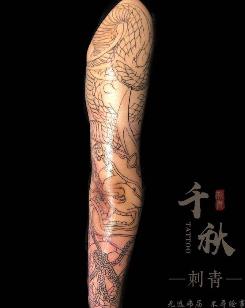 花臂割线蛇与般若纹身图片_手臂纹身图案