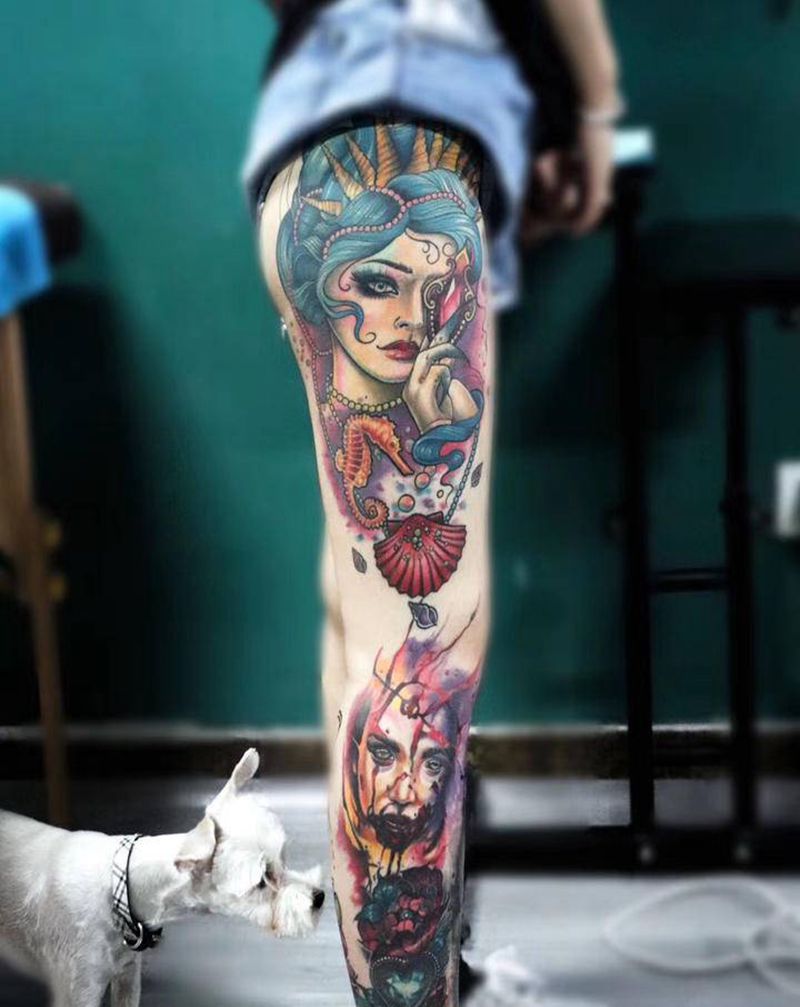 人鱼公主纹身图片_腿部欧美写实彩色花腿欧美纹身图案