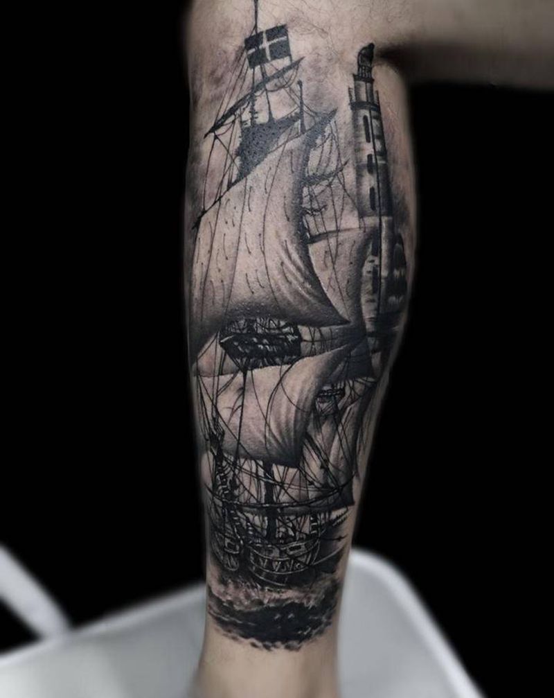 帆船纹身图片_腿部欧美写实帆船小腿赤峰纹身图案