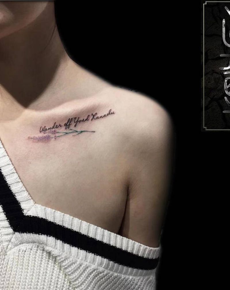 锁骨小清新薰衣草纹身图片_胸部水彩薰衣草纹身图案