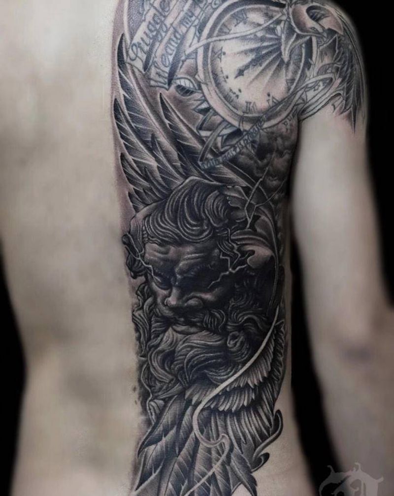 波塞冬纹身图片_背部欧美写实波塞冬海王赤峰纹身图案