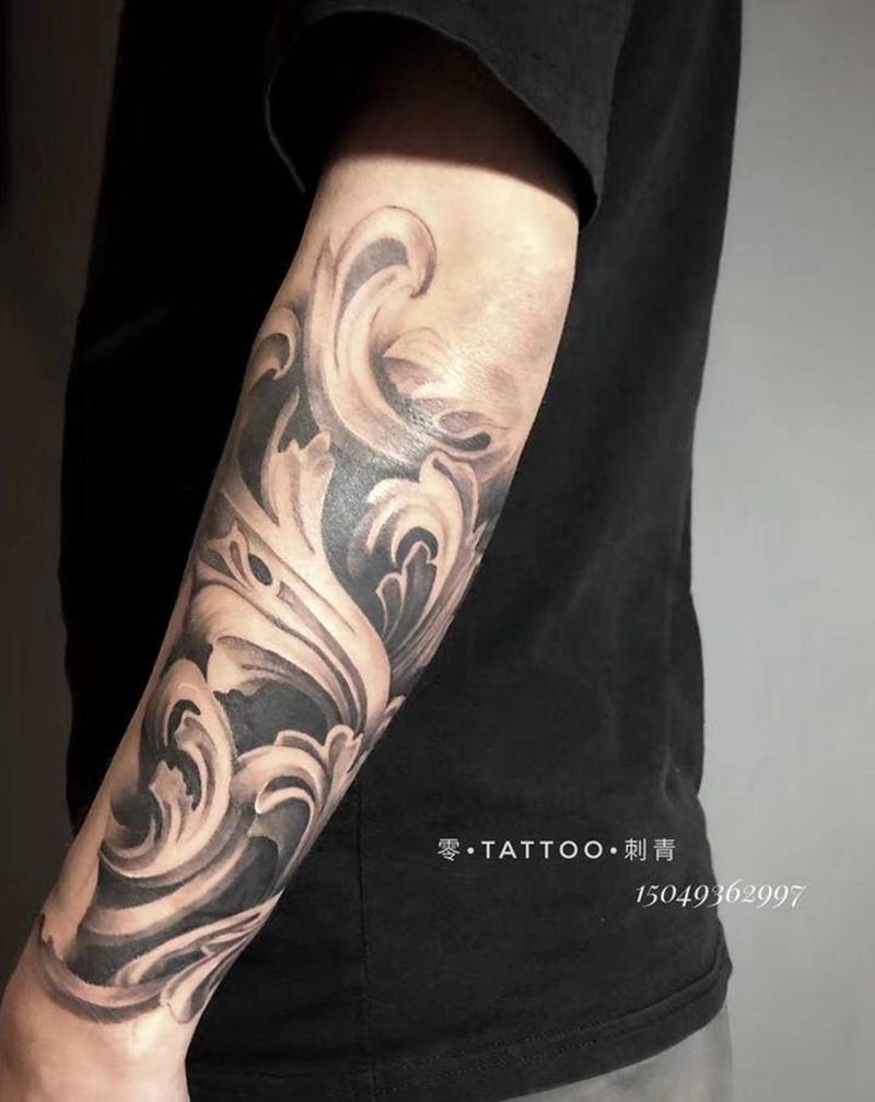 花纹身图片_手臂欧美写实New School纹身图案