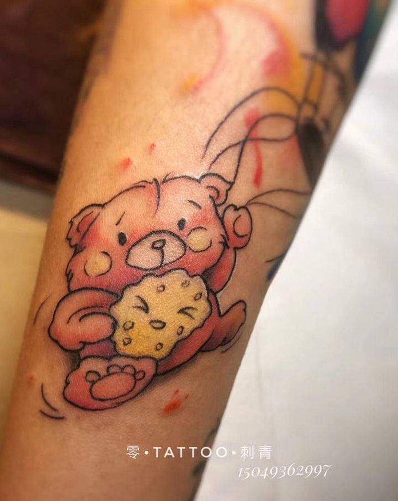 熊纹身图片_手臂水彩纹身图案