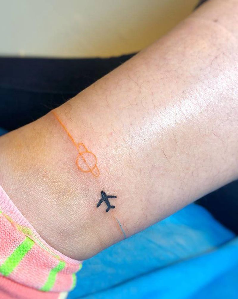 小清新一枚纹身图片_腿部纹身图案