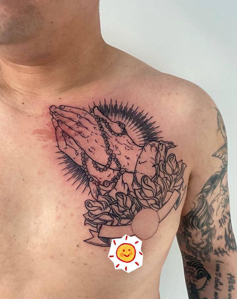 祈祷之手纹身图片_胸部几何Old School祈祷之手胸部old school纹身图案