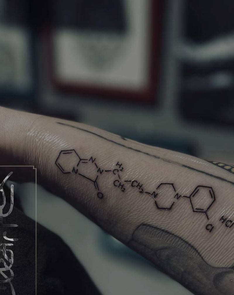 化学分解式纹身图片_手臂几何纹身图案
