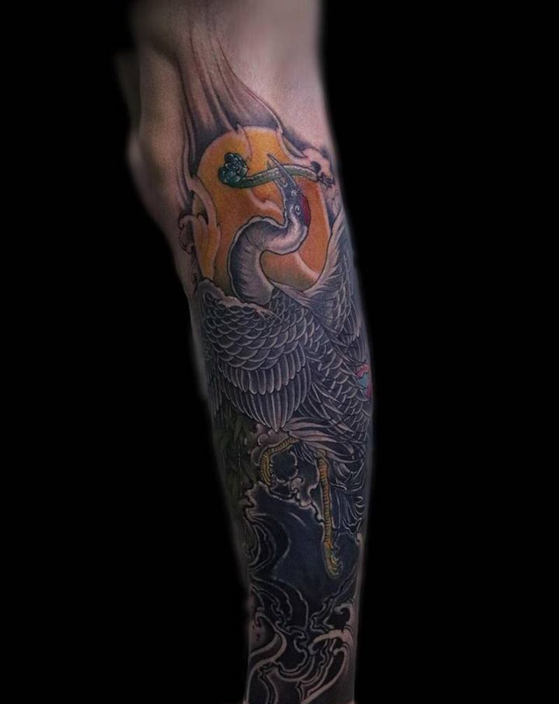 仙鹤纹身图片_腿部新传统仙鹤仙鹤赤峰纹身图案