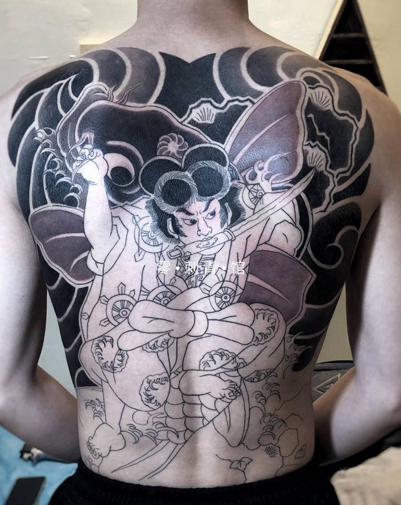 鬼若丸纹身图片_背部老传统纹身图案