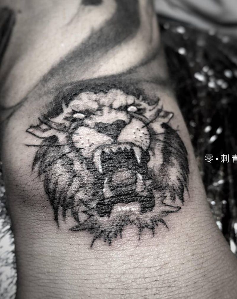 喵纹身图片_手臂New School纹身图案