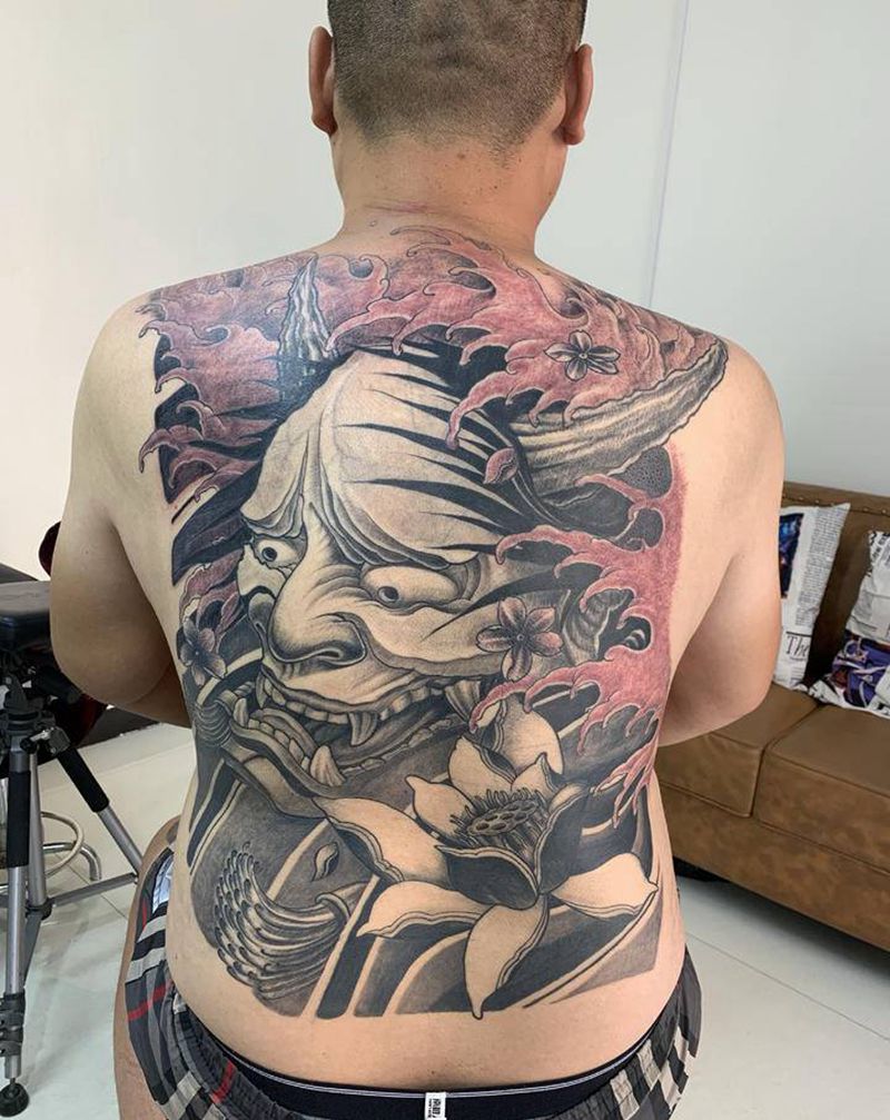 满背般若纹身图片_背部新传统纹身图案