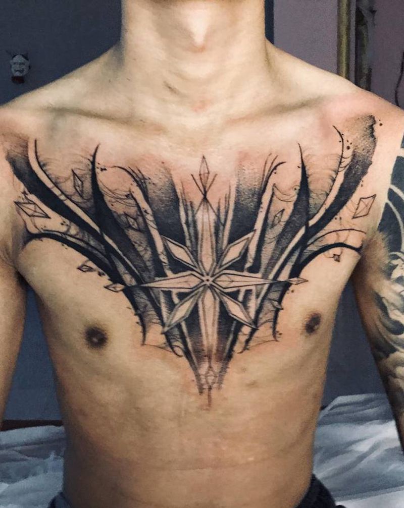 花胸纹身图片_胸部花体字纹身图案