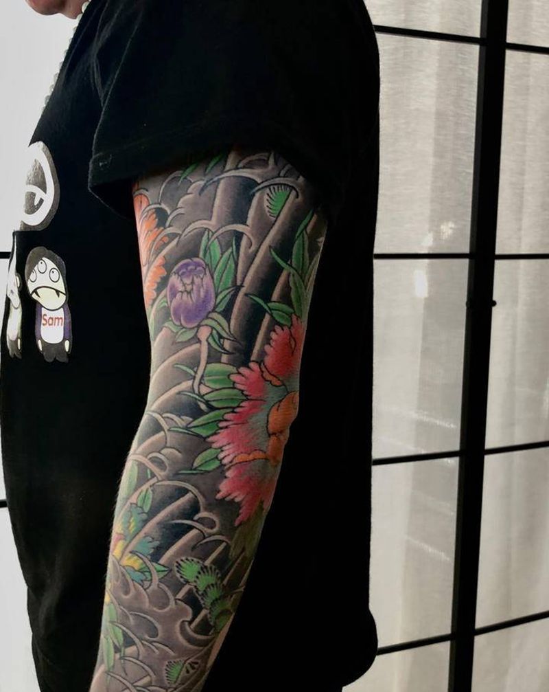 牡丹 ➕水纹身图片_手臂老传统纹身图案