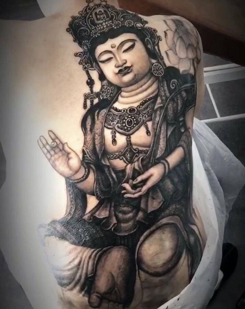 文殊菩萨纹身图片_背部腿部纹身图案