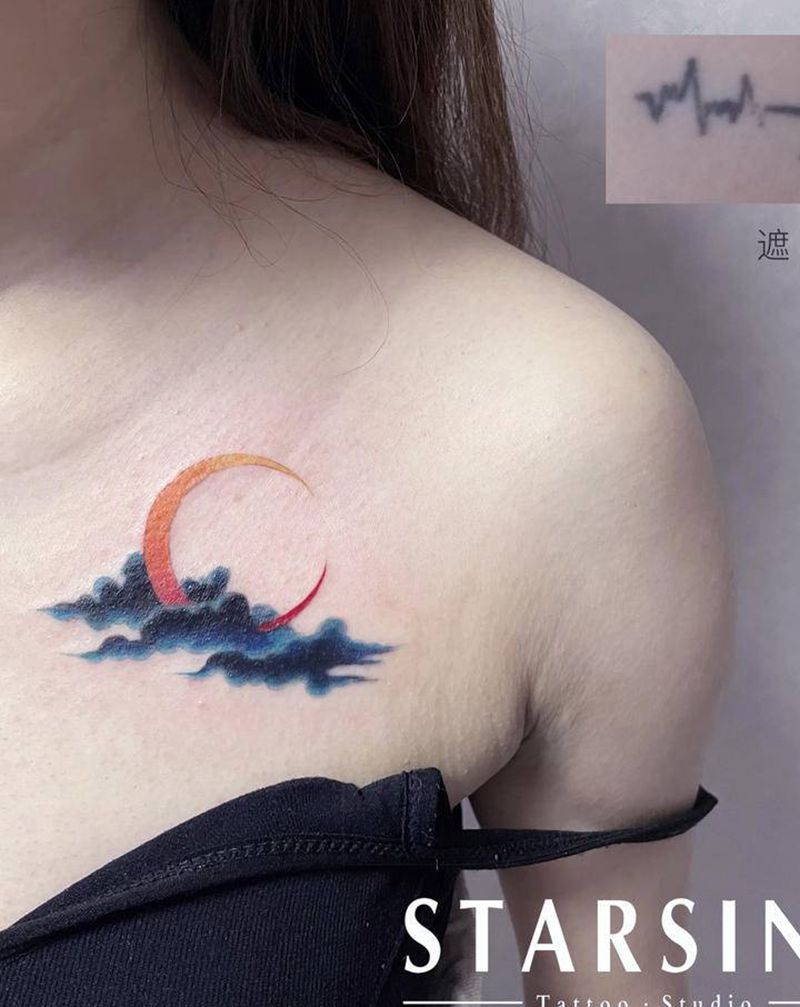 小清新·遮盖纹身图片_胸部水彩月亮纹身图案