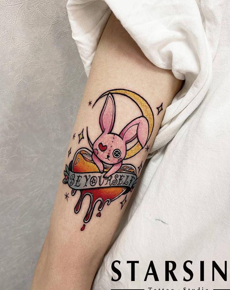 New School·兔子纹身图片_手臂New School兔子纹身图案