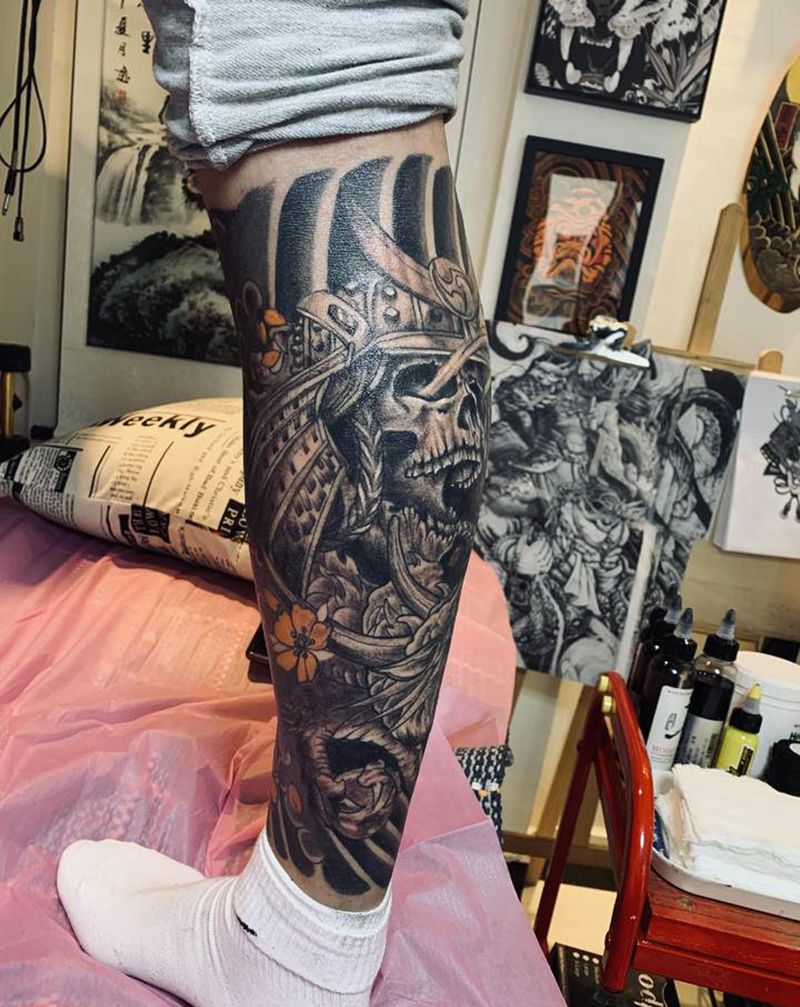 小腿鬼武士纹身图片_腿部新传统老传统纹身图案