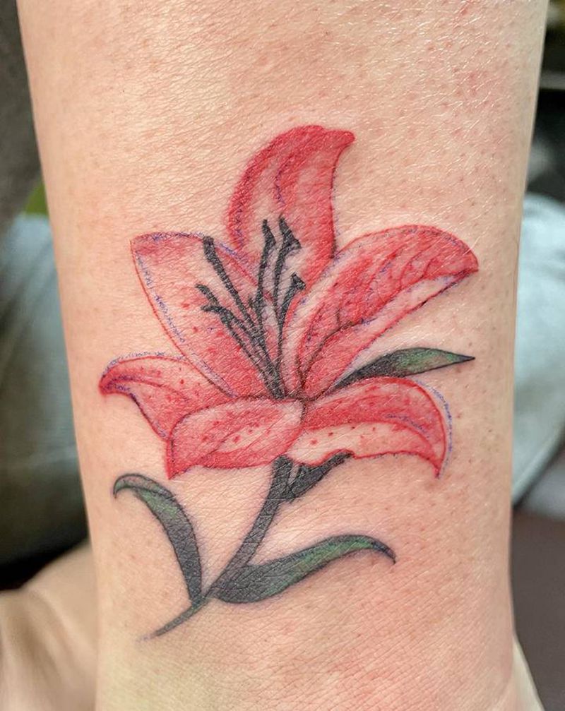 最近是废了纹身图片_腿部New School纹身图案