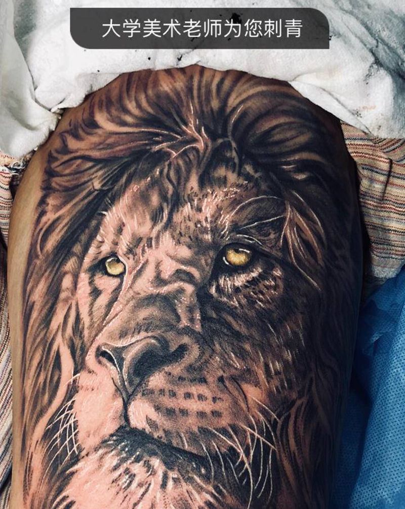 美术老师做纹身，狮子大腿纹身图片_欧美写实纹身图案