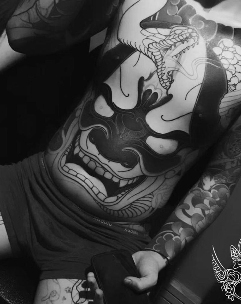 纹杰老师工作 进度纹身图片_胸部老传统纹身图案