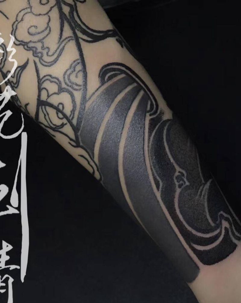 老传统 局部纹身图片_手臂老传统纹身图案