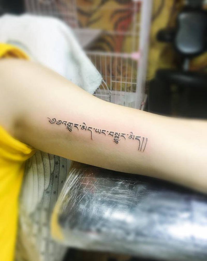 梵文纹身图片_手臂纹身图案