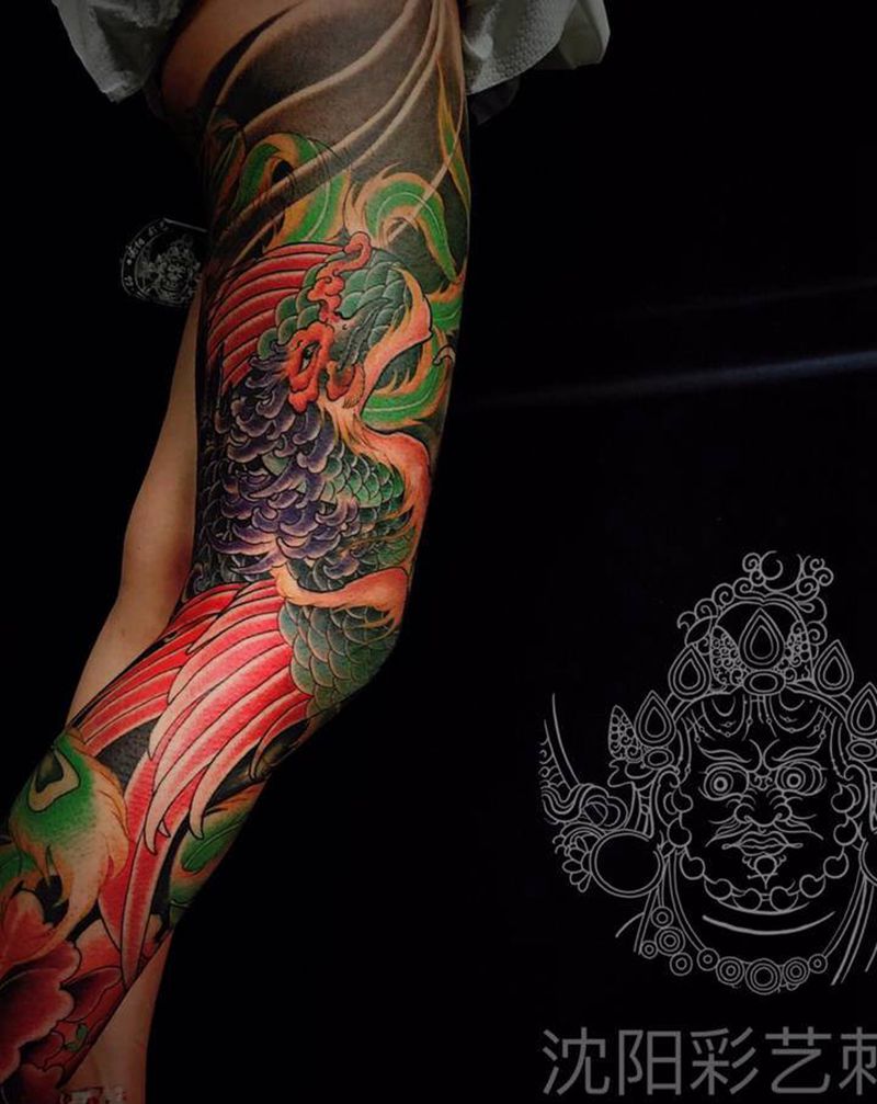 店内花腿凤凰纹身图片_腿部新传统纹身图案