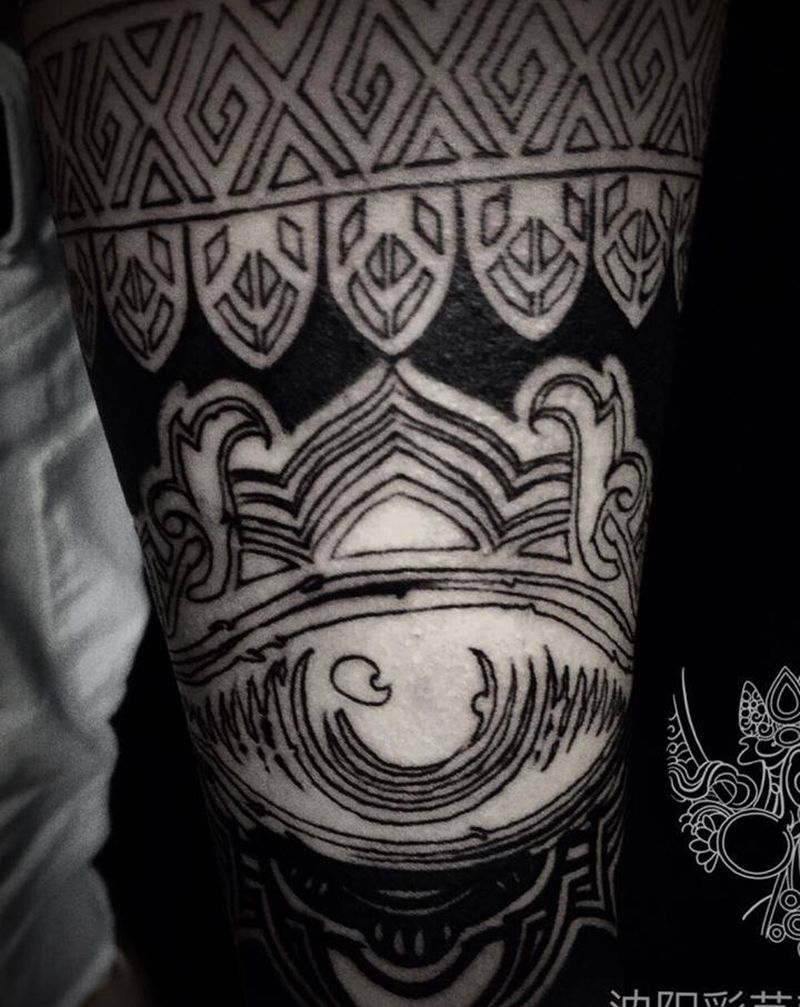 点线面纹身图片_手臂图腾点刺纹身图案