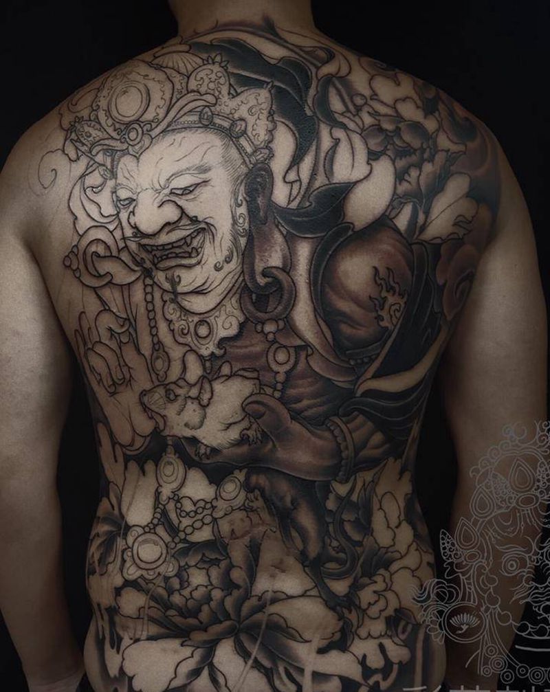 满背进度更新纹身图片_背部新传统纹身图案