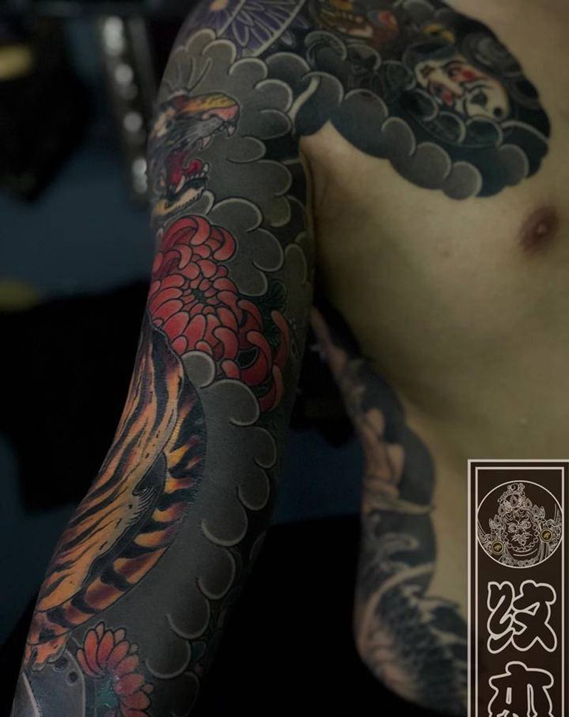 恢复后 灰纹身图片_手臂老传统纹身图案