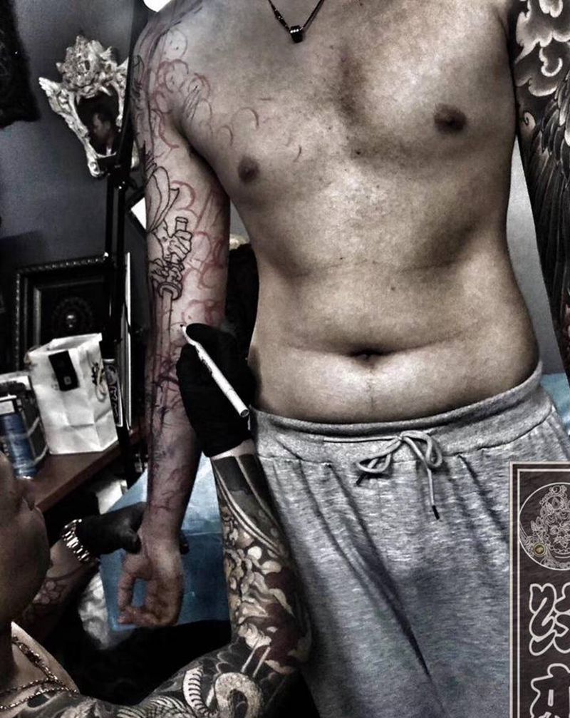 首席老师 纹杰工作纹身图片_手臂老传统新传统纹身图案