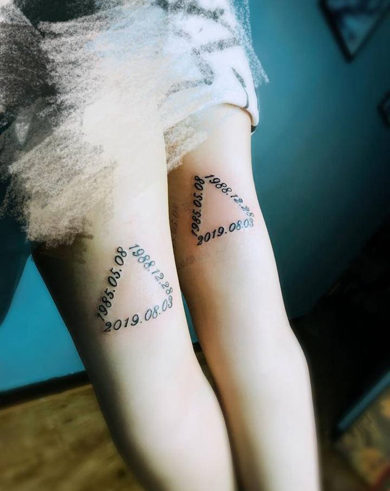 数字纹身图片_臀部纹身图案