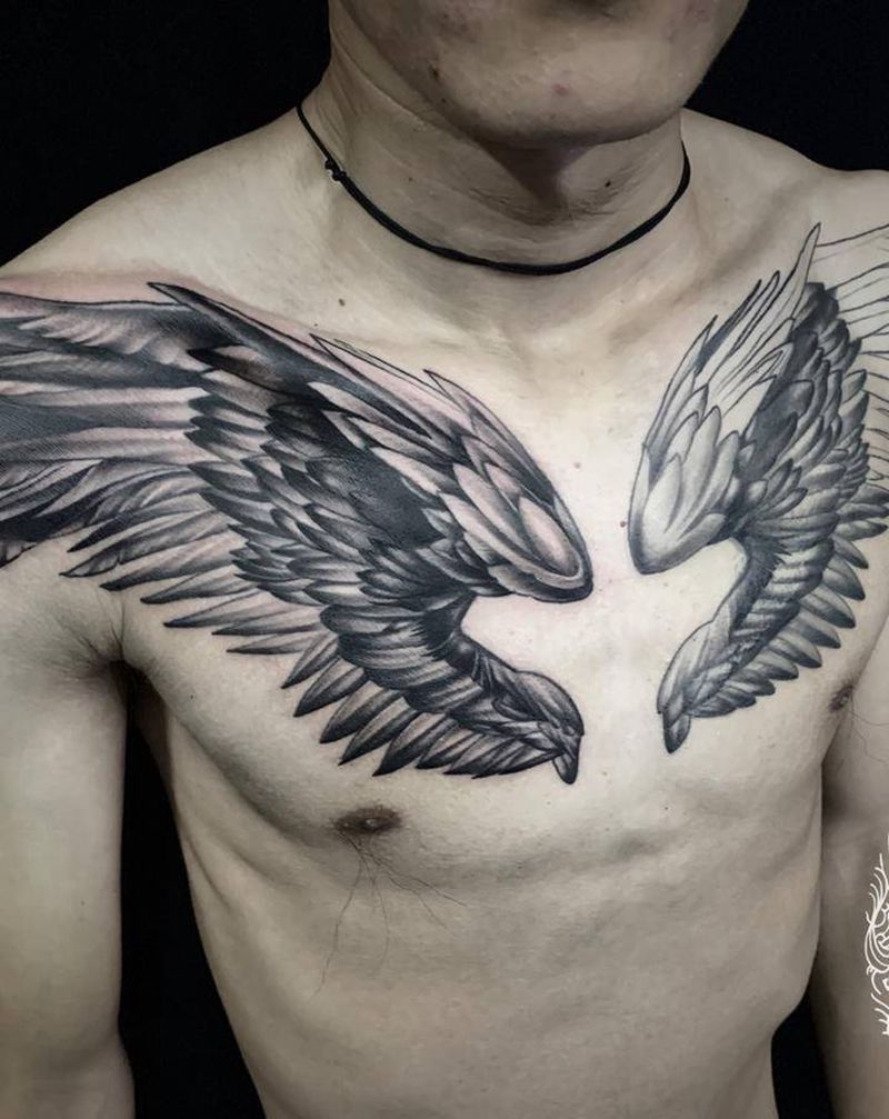 遮盖未完纹身图片_胸部水墨点刺纹身图案