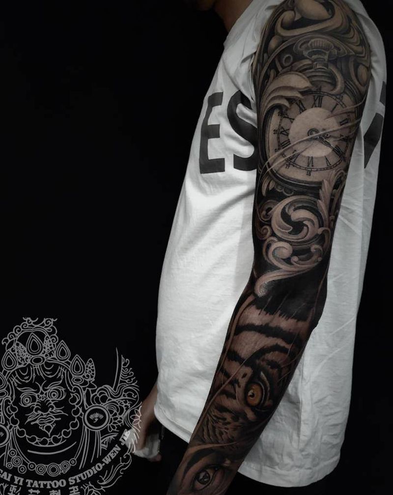 店内作品 欧美黑灰花臂纹身图片_手臂欧美写实纹身图案